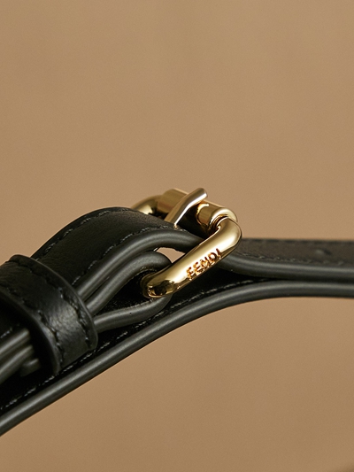 フェンディバッグ内部構造